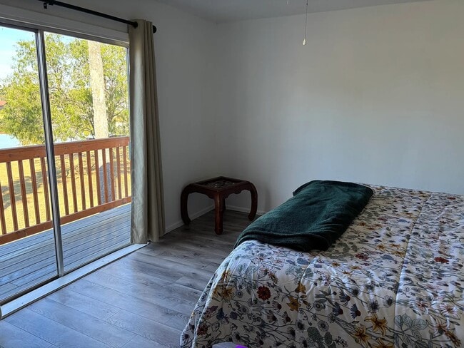 Master Bedroom Upstairs