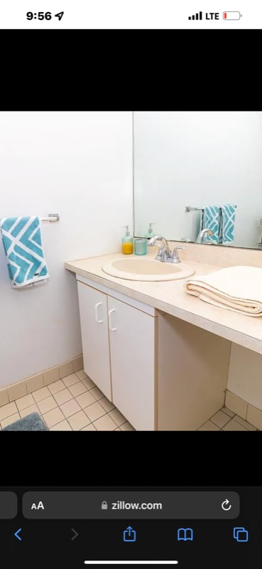 Photo - 303 Holly Ln