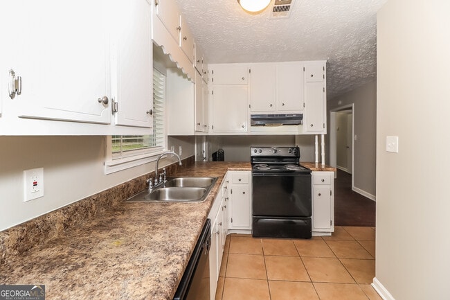 Photo - 3470 Valley Oaks Rd