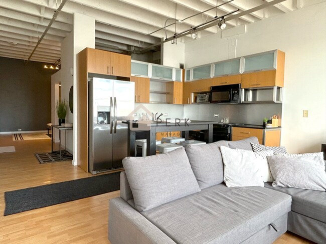 Photo - 1120 E Cliff Ave Unidad Cliff Street Lofts