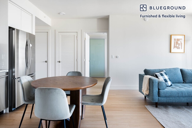 Photo - 447 17th St Unit FL25-ID528