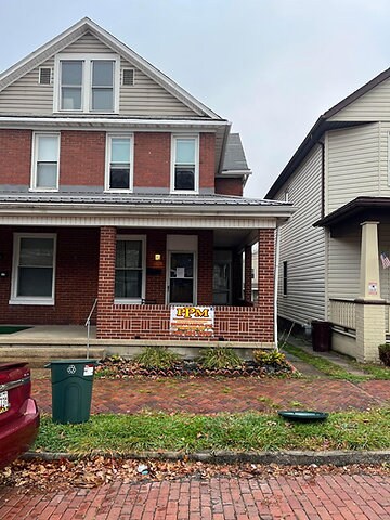 Photo - 113 Grand Ave Townhome