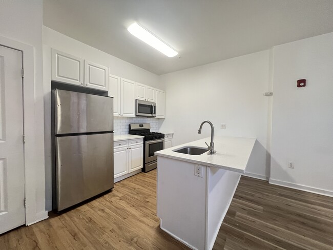 Photo - 52 Bergen Ave Apartments Unit 1