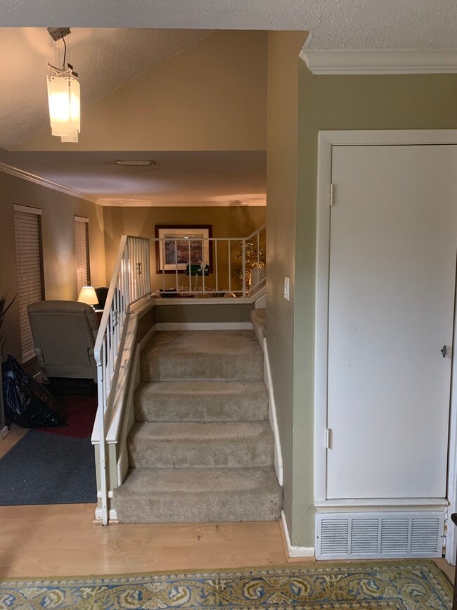 Photo - 2117 Flat Creek Dr