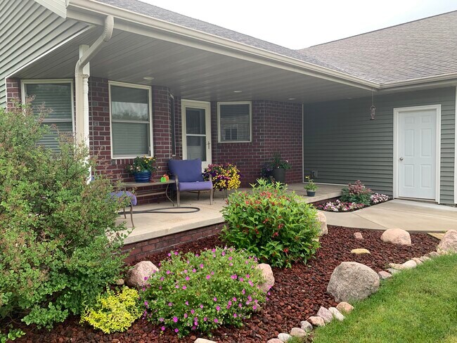 Photo - 327 Cordy Lane