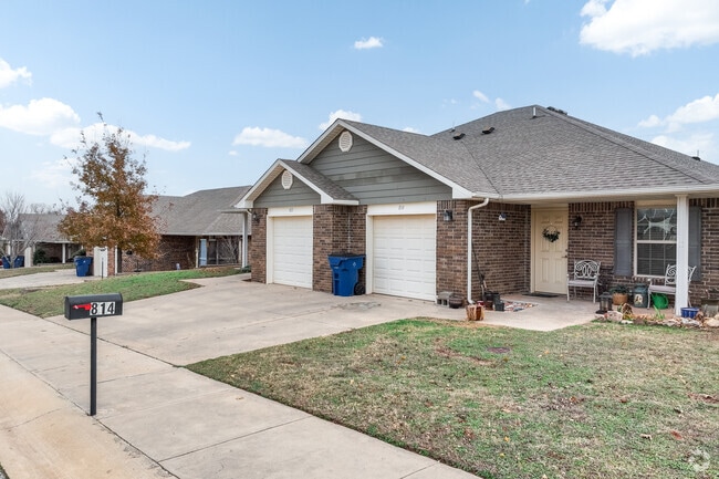 Photo - Cottage Park Guthrie