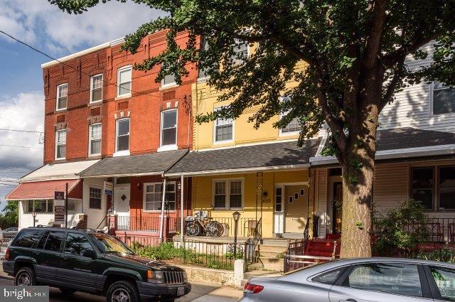 Photo - 637 N 32nd St Unit 1