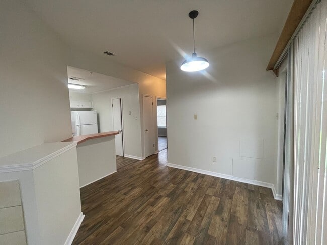 Photo - Come and Get It Before It's Gone! Bonus Room A Plus!