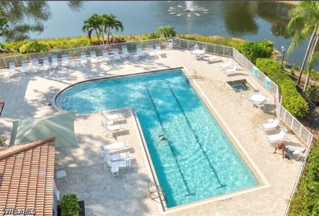 5640 Northboro Dr Unit 201