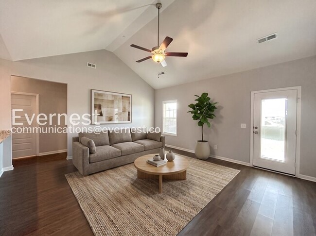 Limited Time Special Offer / 3 Bed, 2 Bath Home with Garage / Pet-Friendly / Vouchers Accepted / ...