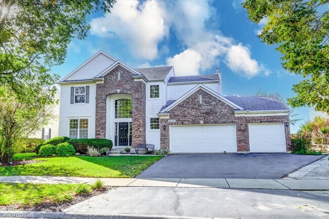 Building Photo - 24525 Champion Dr