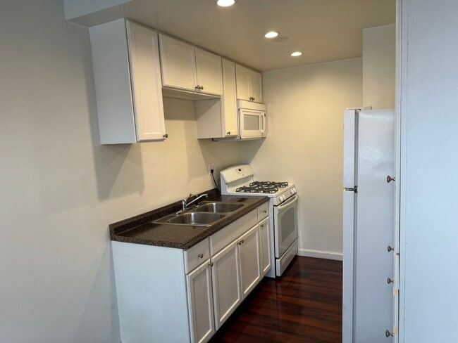 Photo - 3538 Keystone Av Unidad 2