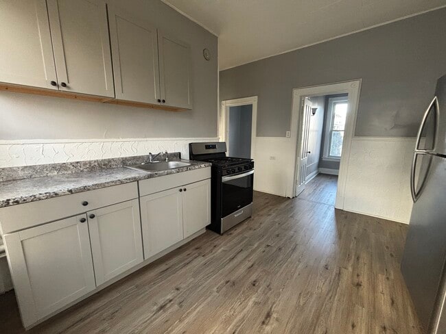 Photo - 175 Columbia St Unit 2F