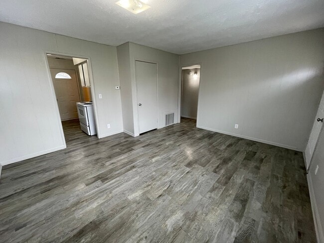 Photo - 3905 Burdette St