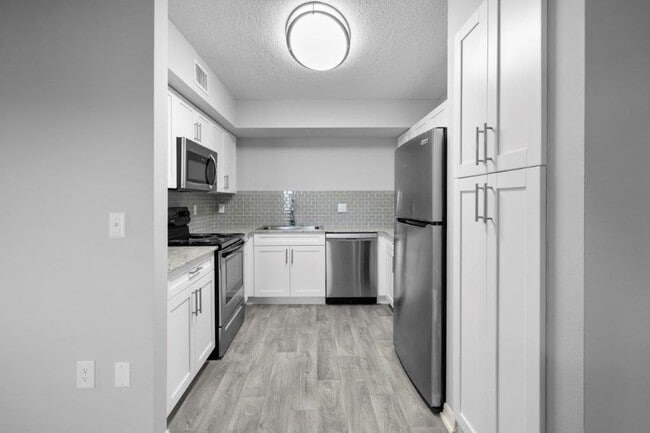 Photo - Sanctuary Cove Apartments