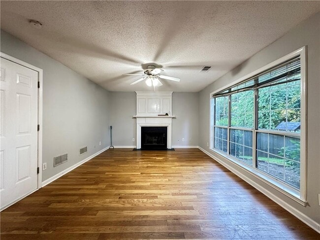 Photo - 11900 Carriage Park Ln