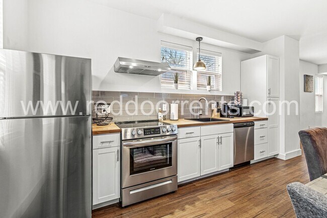 Photo - Coming soon! - Fully Furnished 3BR/2BA Home in Indianapolis – Modern Comfort!