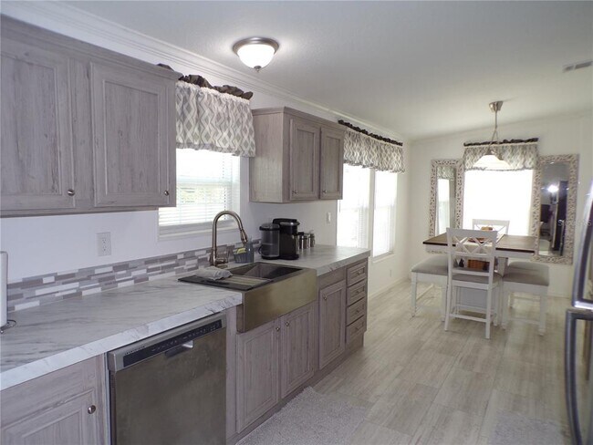 Photo - 721 Marlin Dr