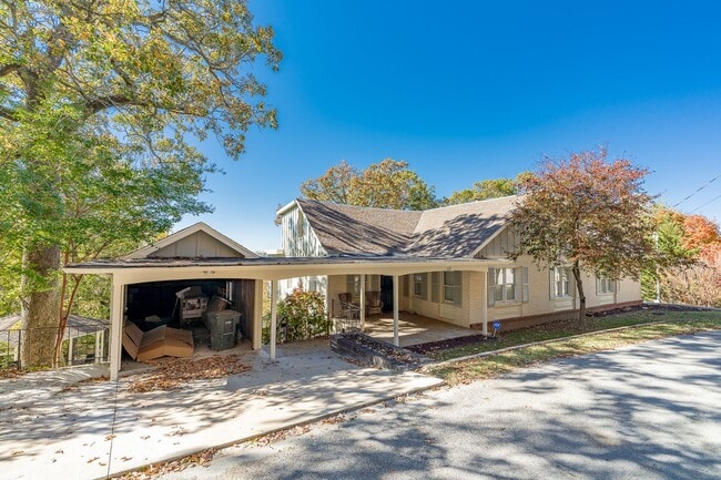 Photo - WHAT A VIEW!!! FULLY FURNISHED 5 BEDROOM &...