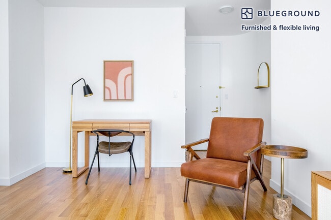 Photo - 150 E 57th St Unit FL28-ID520