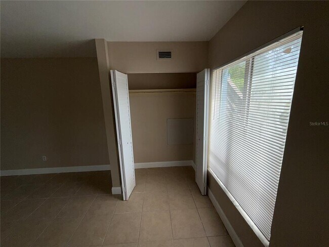 Photo - 7602 W Powhatan Ave Unidad 3