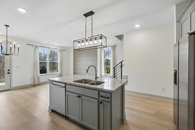 Photo - 8416 Whisper Ln