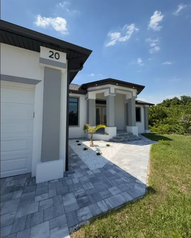 Building Photo - 20 Coxswain Dr