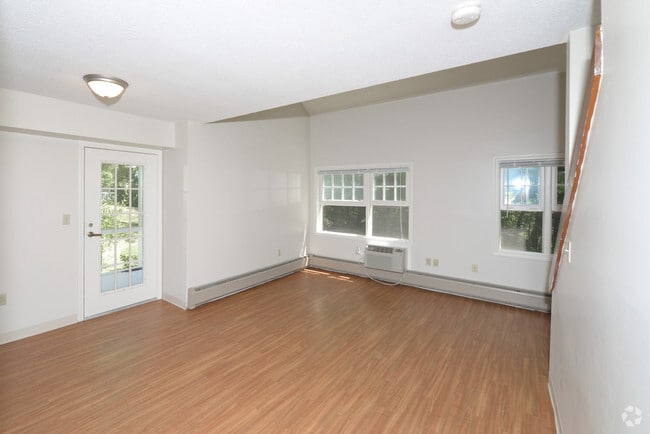 Photo - Mariner's Hill Apartments