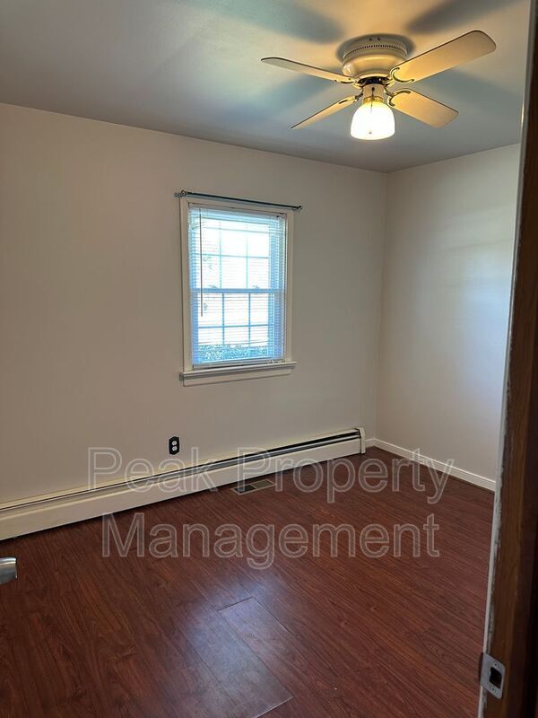 Photo - 7233 Pole Green Rd