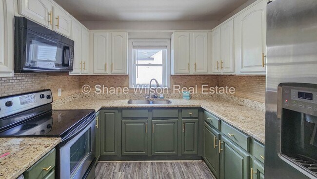 Photo - Adorable 3 BR / 2 BA home for lease!