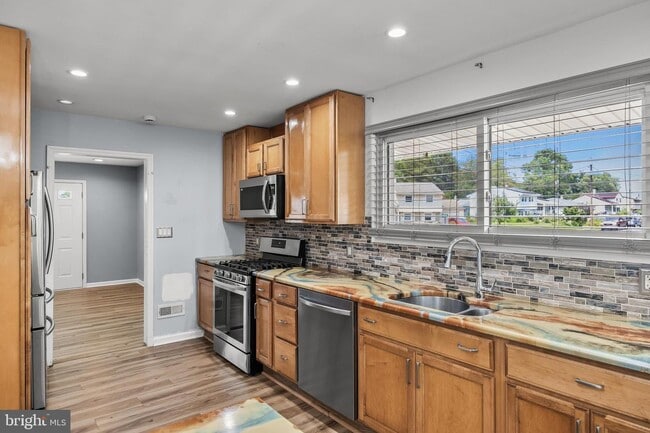 Photo - 32 Larkin Rd