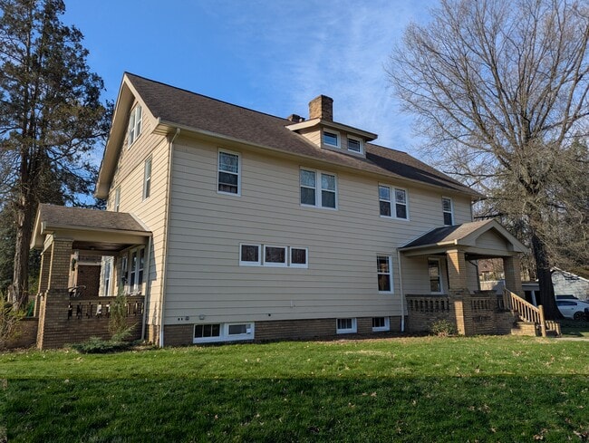 Photo - 1510 Wood Rd