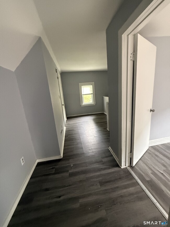 Photo - 165 Starr St Unit 2nd Floor