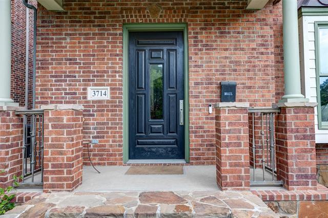 Photo - 3714 Clarke Ave