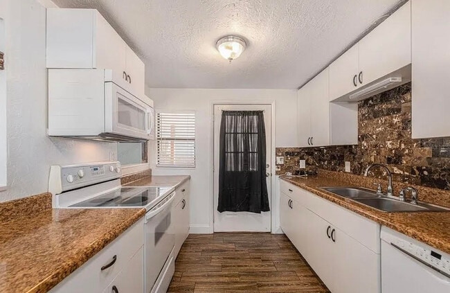 Photo - 6002 72nd Ave N