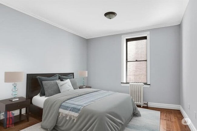 Building Photo - 330 E 35th St Rental