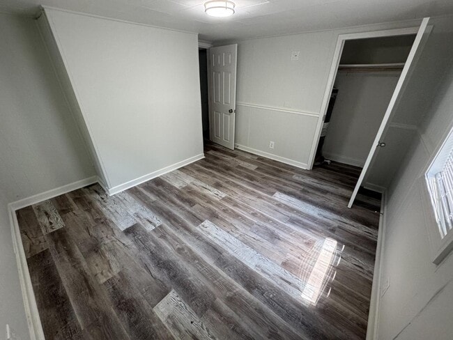 Photo - 5163 Clifton Dr