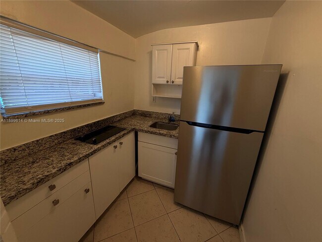 Photo - 1012 N 24th Ave Unidad 2
