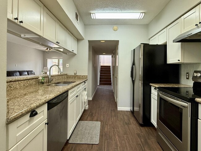 Photo - 1922 Augusta Dr Unidad 1/16