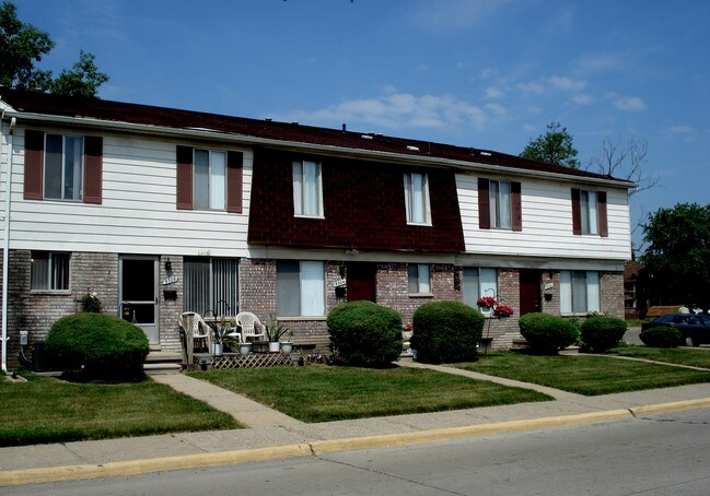 Heritage Glen Townhomes For Rent in Taylor, MI