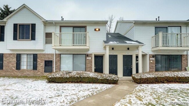 Building Photo - 6946 Foxthorn Unit 11