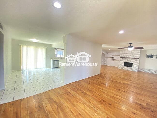 Photo - 1963 W Greenbriar Dr