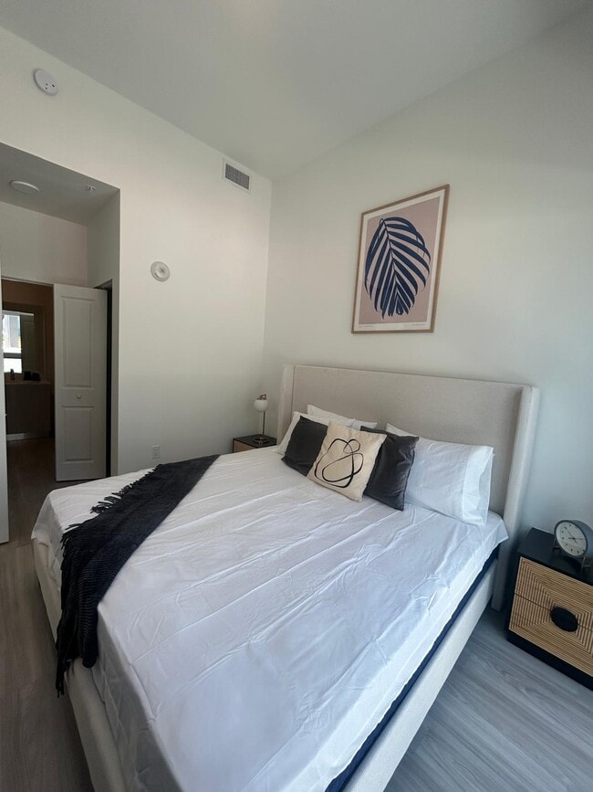 Photo - 1490 NW 34th St Unidad C1