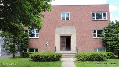 Building Photo - 31 Parkwood St Unit Apt 3