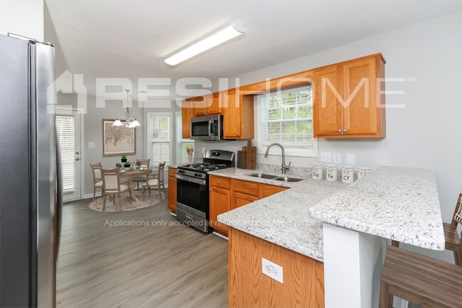 Photo - 1450 Binford Pl