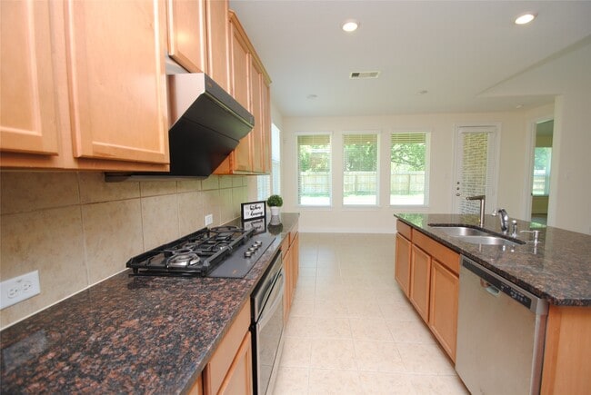 Photo - 26806 Skylark Blf Trl