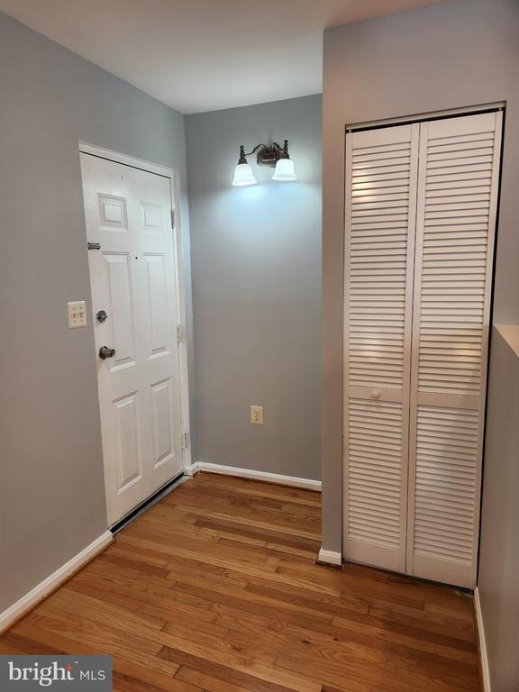 Building Photo - 244 60th St NE Unit 301