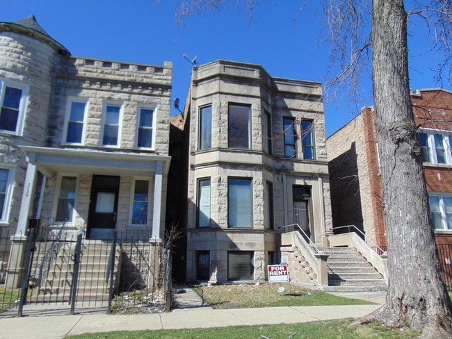 Photo - 5418 S Aberdeen St Unidad 2