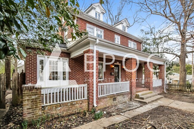 Photo - 400 S Josephine Boyd St