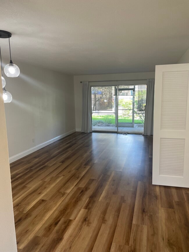 Photo - 1250 S Denning Dr Unit 127